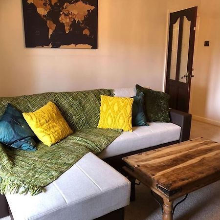 Lovely One-Bed Condo With Free Parking On Premises サンダーランド エクステリア 写真
